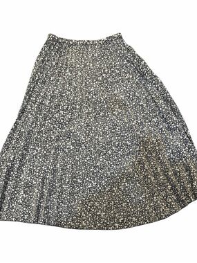 See You Monday Black and White Floral A-Line Skirt